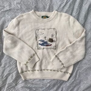 Cabela’s vintage embroidered sweatshirt